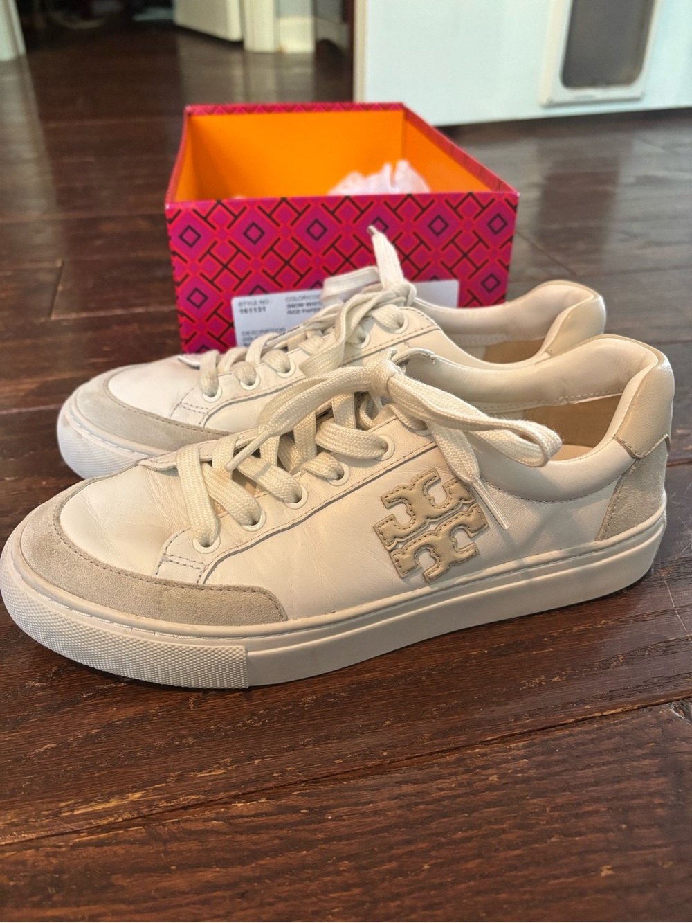 Tory Burch Women's Cream Leather Logo Sneaker Sz 7